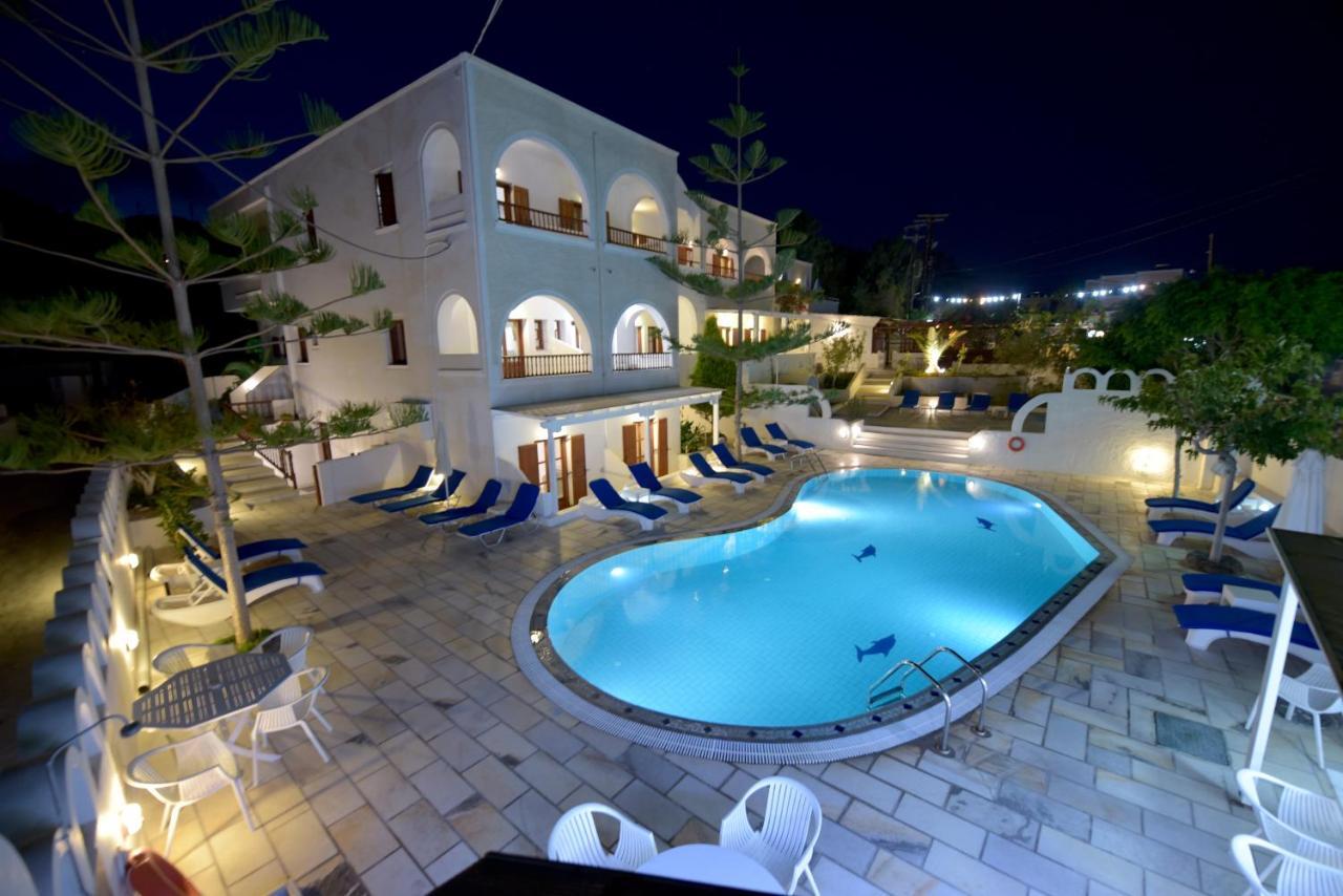 Sunflower Aparthotel Kamári Exterior foto